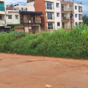 30 commercial decimals for sale in kira mamerito Road private mailo land title.